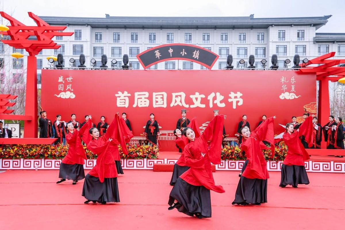 澳门三期必出一期,实地应用实践解读_闪电版39.638