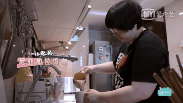 周笔畅最新动态揭秘，科技新品亮相，感受未来生活的魅力