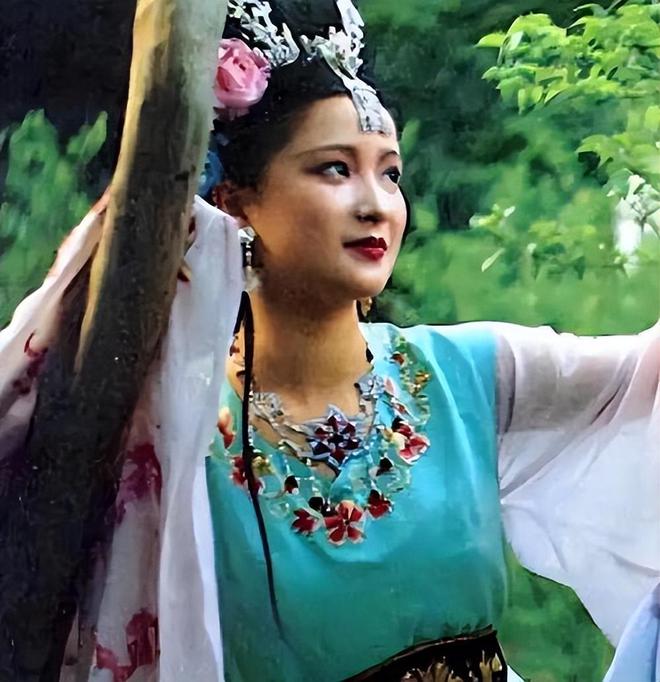 揭秘何晴个人档案，演员何晴的生平与故事！